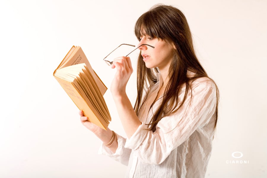 Cos’è la presbiopia? Tutti i problemi di questo difetto visivo