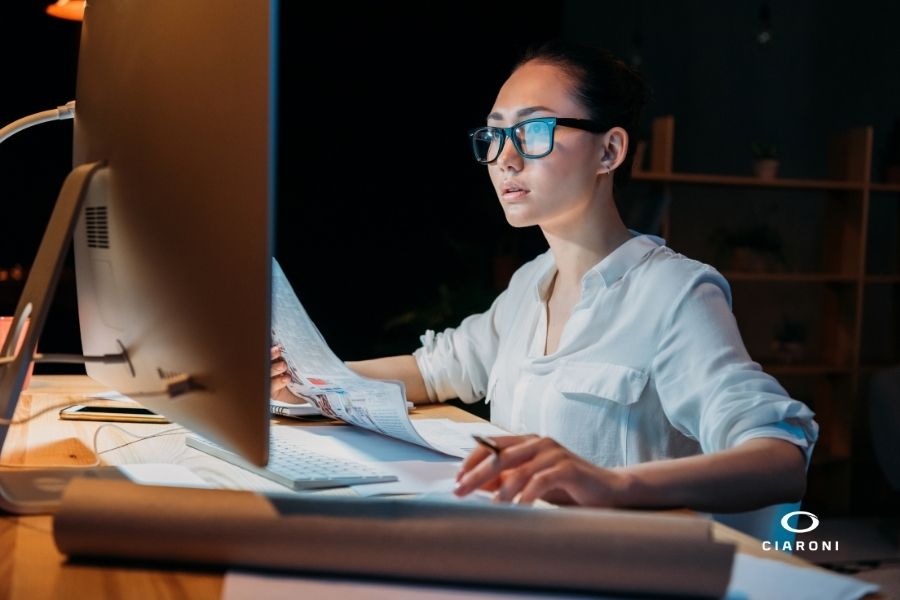 Affaticamento visivo legato all'uso prolungato del computer: quali sono i rimedi