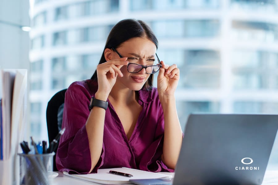 L'astigmatismo peggiora se non si portano gli occhiali?